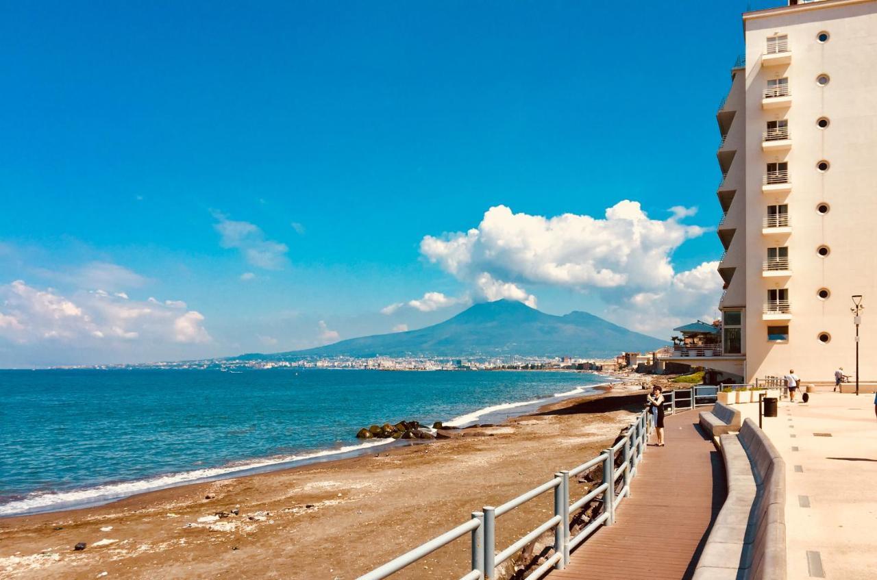 Lungomare Rooms Castellammare di Stabia Buitenkant foto